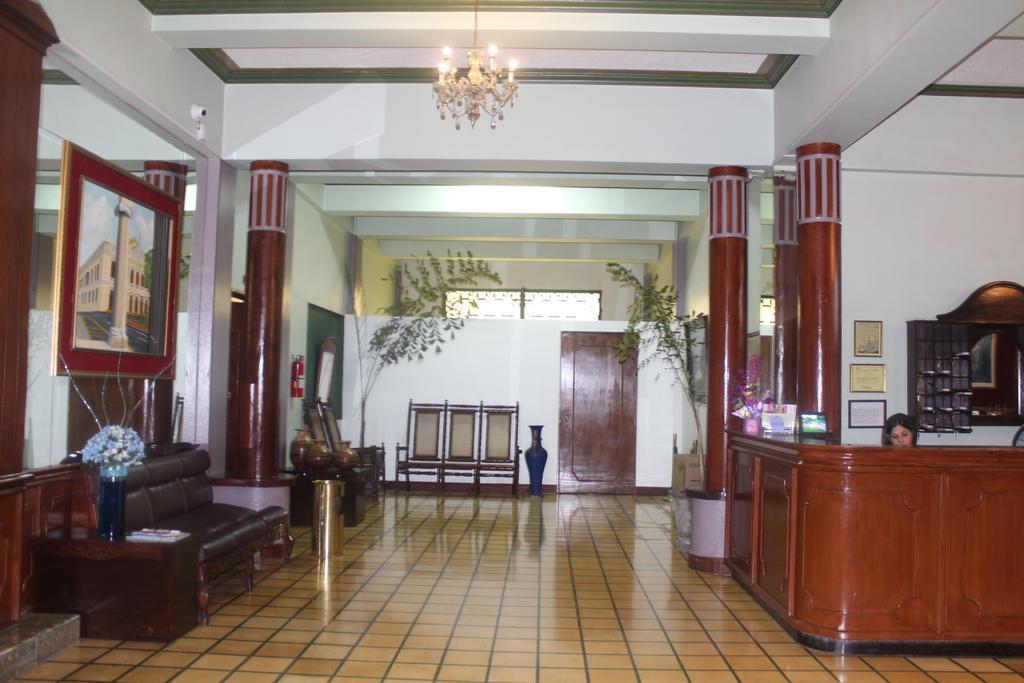 Hotel Sahara Santa Ana Ngoại thất bức ảnh